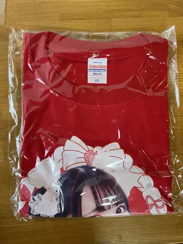 [ 새상품 미개봉 ] 코코하나 리리 2025 생일 축하 T셔츠