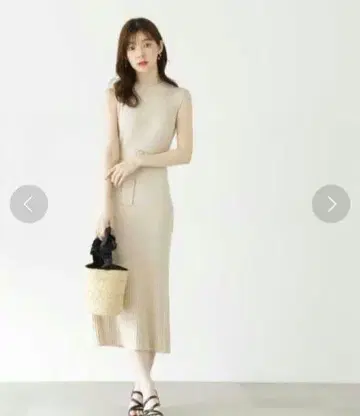 프로포션 바디 드레싱 민소매 머메이드 리브 니트 원피스