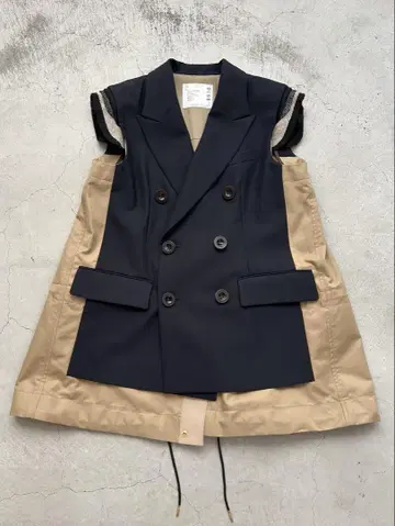 사카이 23ss Suiting Mix Vest 수트 도킹 베스트