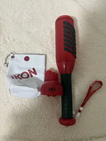 iKON 컴뱃 공식 지난 액세서리 포함