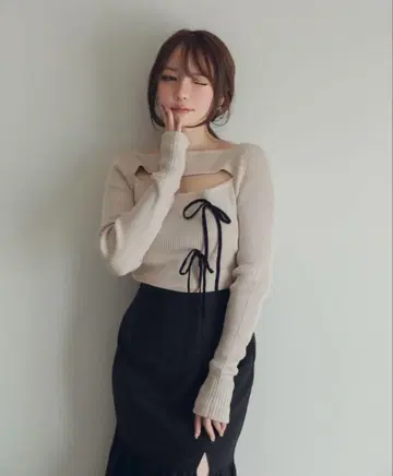 Andmary Ribbon silk knit tops