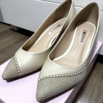 DIANA 펌프스 23cm 1/2