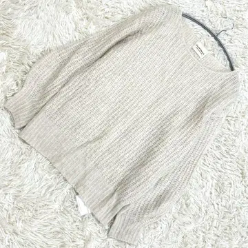 로라 에마리아 화이트 긴팔 니트 스웨터 M 사이즈 겨울 알파카 혼방
