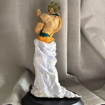 죠죠의 기묘한 모험 DIO 피규어