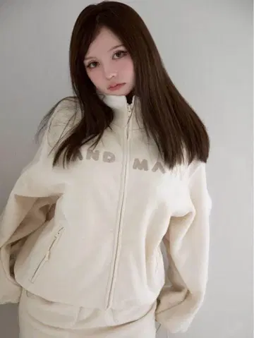 andmary Mary 로고 플리스 재킷 아이보리