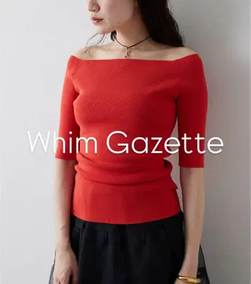 [ 새상품 ] WhimGazette 오프숄더 하프 슬리브 풀오버 상의