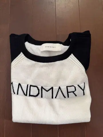ANDMARY Mary logo knit tops
