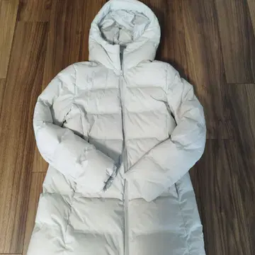 [ 새상품급 ] UNIQLO, M 사이즈의 롱 다운