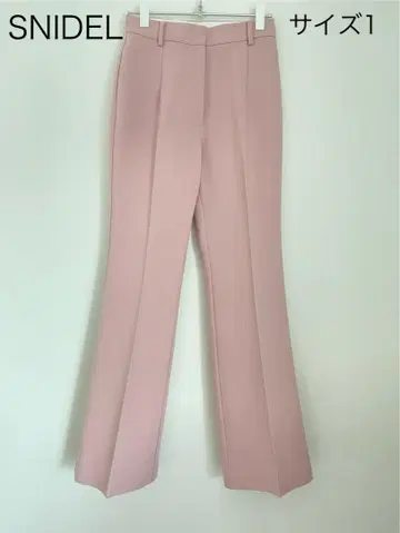 SNIDEL 팬츠 센터 프레스 세미 플레어 핑크