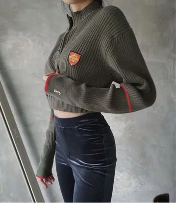 Juemi 니트탑