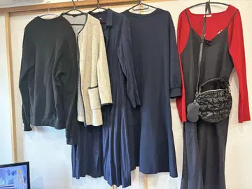 새상품급 코디 묶음 판매 여성용 L 사이즈~XL UNIQLO 가을 옷