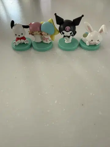 산리오 캐릭터 피규어