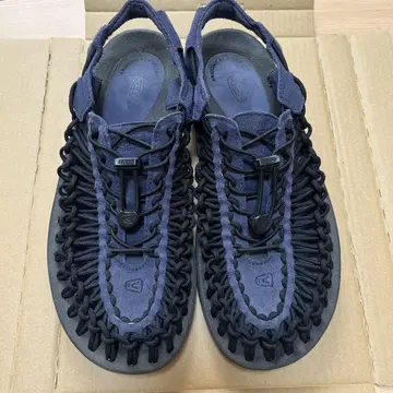 KEEN SHIPS 별주 네이비 x 블랙 27.5cm