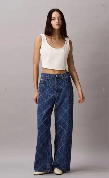 Calvin Klein CK 배기진 24S