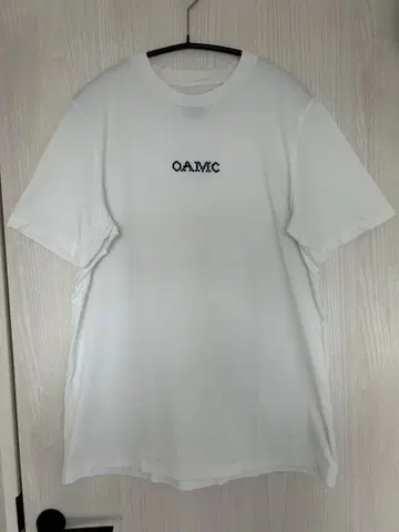 OAMC 화이트 T셔츠 백 프린트 자수