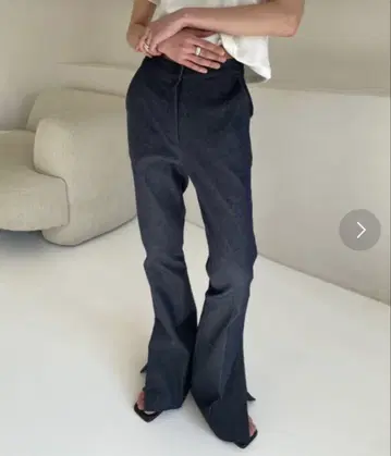 새상품급 Didot.showroom 스트레치 슬릿 부츠컷 데님 슬랙스
