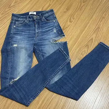 제이다 데미지 가공 스키니 데님