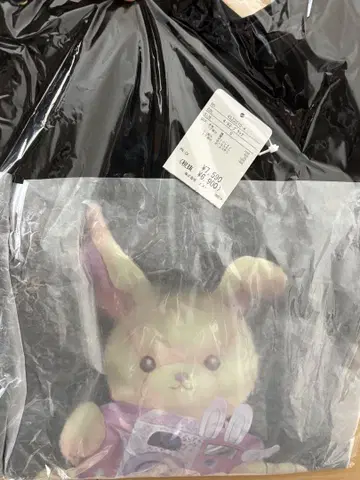 어깨 레이스업 오리지널 프린트 티셔츠 시크릿허니