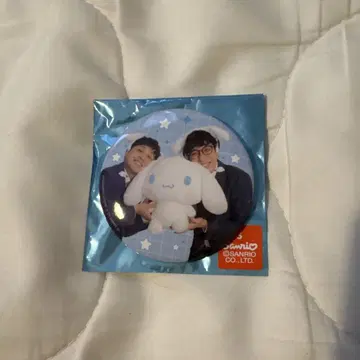 도넛 피넛 캔뱃지 시나모롤 콜라보