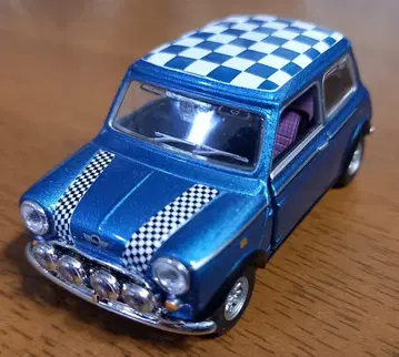중고 자동차 모형 Mimi Cooper
