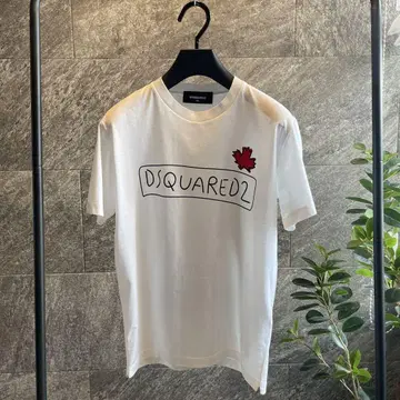 디스퀘어드 T셔츠 XS 미사용