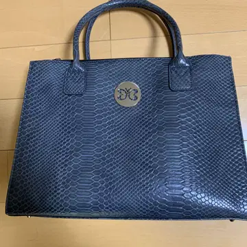 HANAE MORI 2WAY 핸드백 나비 로고 바이슨