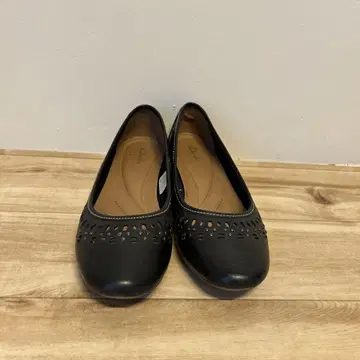 Clarks 헨더슨 핫 발레 슈즈 24cm