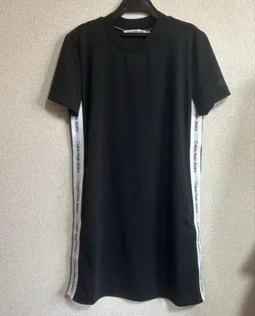 컨디션 최상 Calvin Klein Jeans 로고 원피스