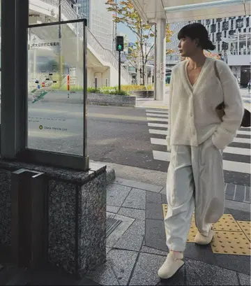 her. 하드 도트 모헤어 가디건 준나 씨