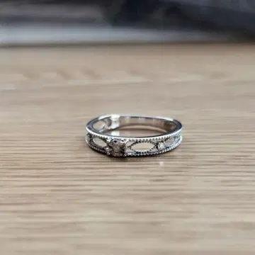 K10 화이트 골드 다이아몬드 반지