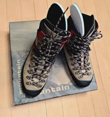 La Sportiva KARAKORUM HC GTX EU 40 UK6.5