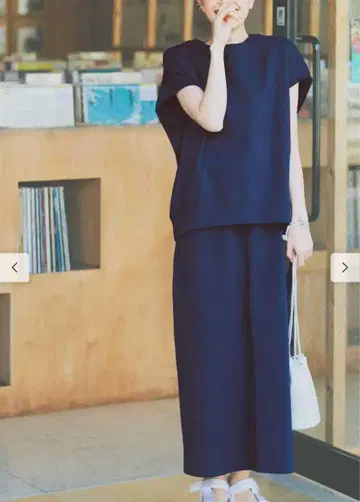 리브인컴포트 쿠봇치 네이비 반팔 롱 스커트 셋업 LT