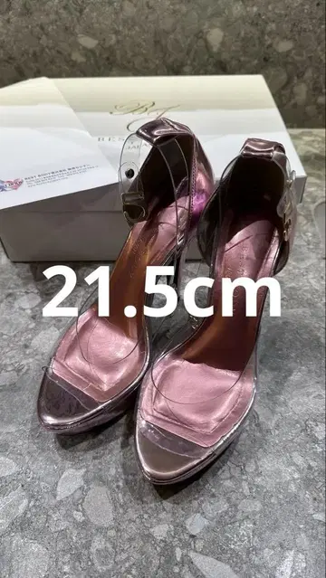 BBJ 공식 힐 핑크 21.5cm 박스 포함