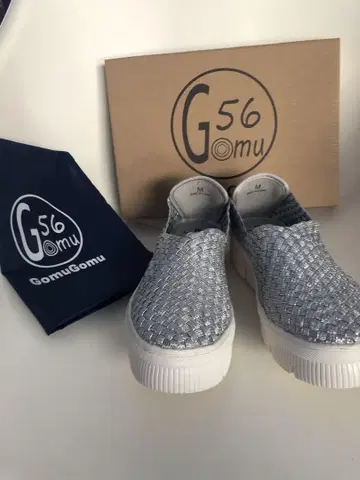 [ 미사용 새상품 ] Gomu56 밴딩 밴딩 통굽 슬립온 실버 M