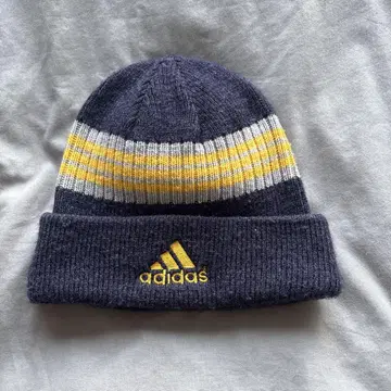 00s adidas 비니