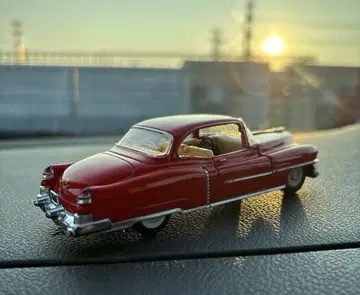 1953 캐딜락 시리즈 62 *RED* KINSMART 미니카 1/43