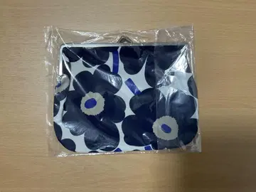 마리메꼬 가마구치 파우치 우니코