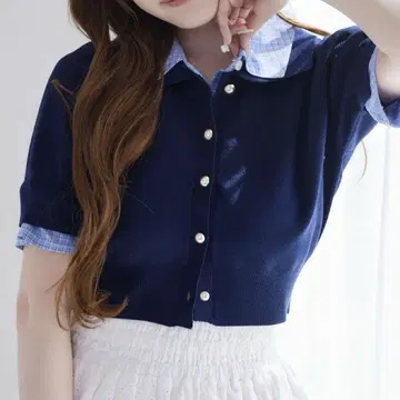 레이어드 카라 부착 폴로 니트