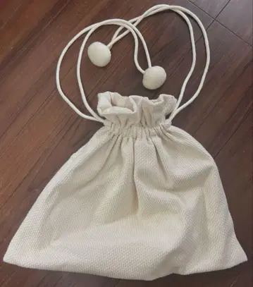 키나 ponpon bag sacico 화이트