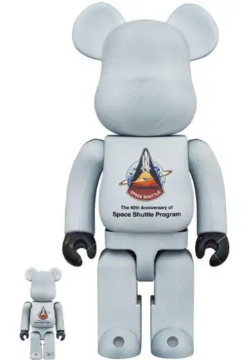 새상품 스페이스 셔틀 BE@RBRICK 100% & 400%