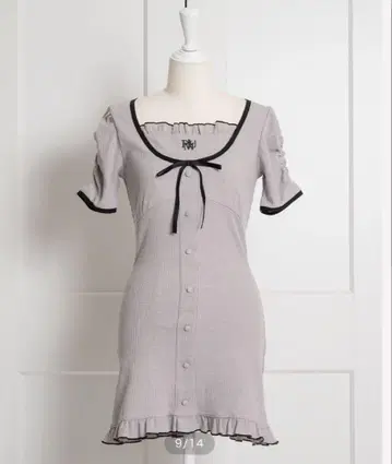 [가격 인하 중] pium 프론트 버튼 더플 미니 원피스