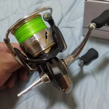 [ 새상품급 ] DAIWA 20 LUVIAS LT2500S-DH