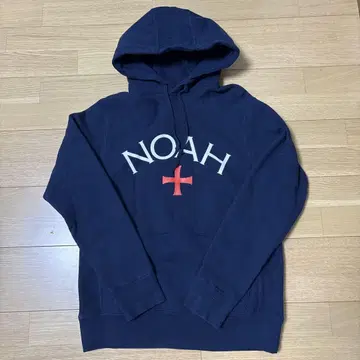 새상품급 NOAH 후드티 네이비 로고 자수 S