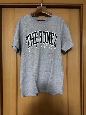 THE BONEZ 로고 T셔츠