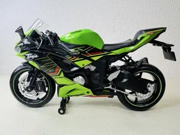 1:12 가와사키 Ninja ZX-6R 완성품 미니 스탠드 포함