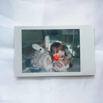 iLiFE! 코코하나 리리 생탄 폴라로이드 2023