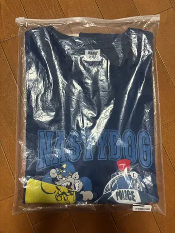 Nasty dog 나스티도그 티셔츠