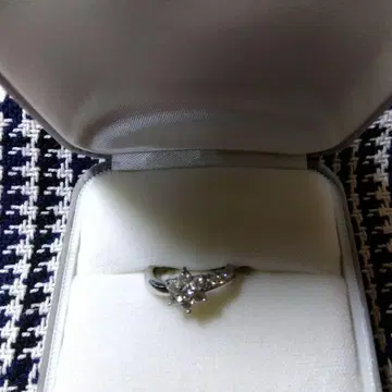 새상품급 플라티나900 다이아몬드 반지 D0.5ct