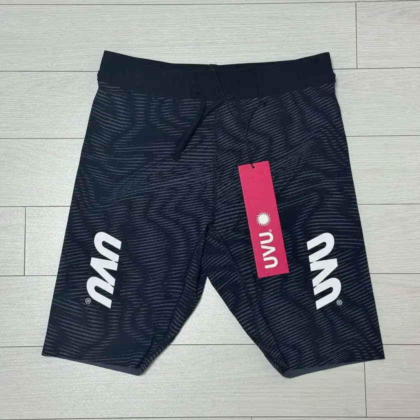 UVU Half Tights 2.0 Black Gray L (Zebra) on Bunjang Global Site.