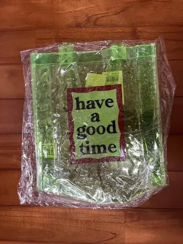 새상품 have a good time 클리어 토트백